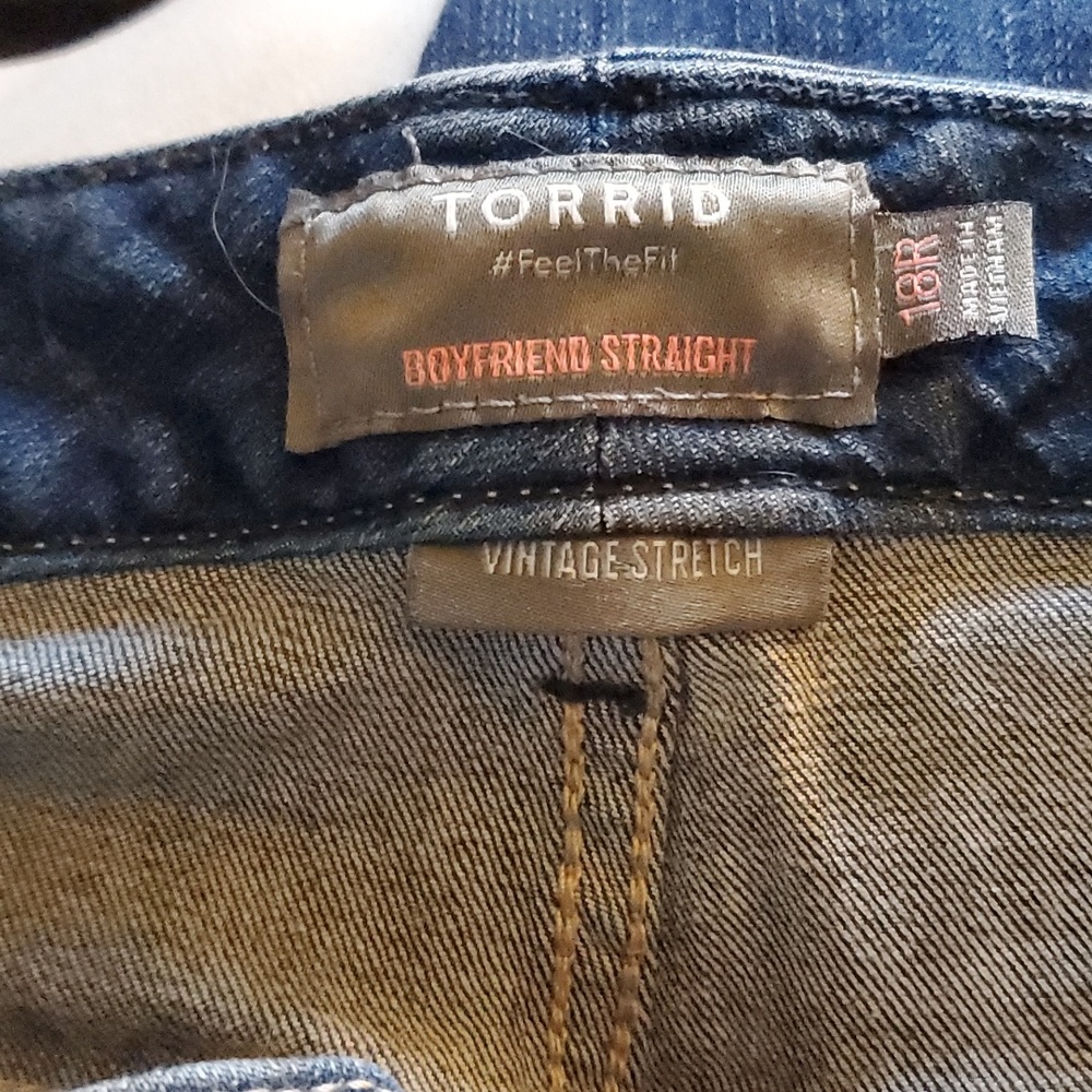 Torrid size 18 r blue jeans